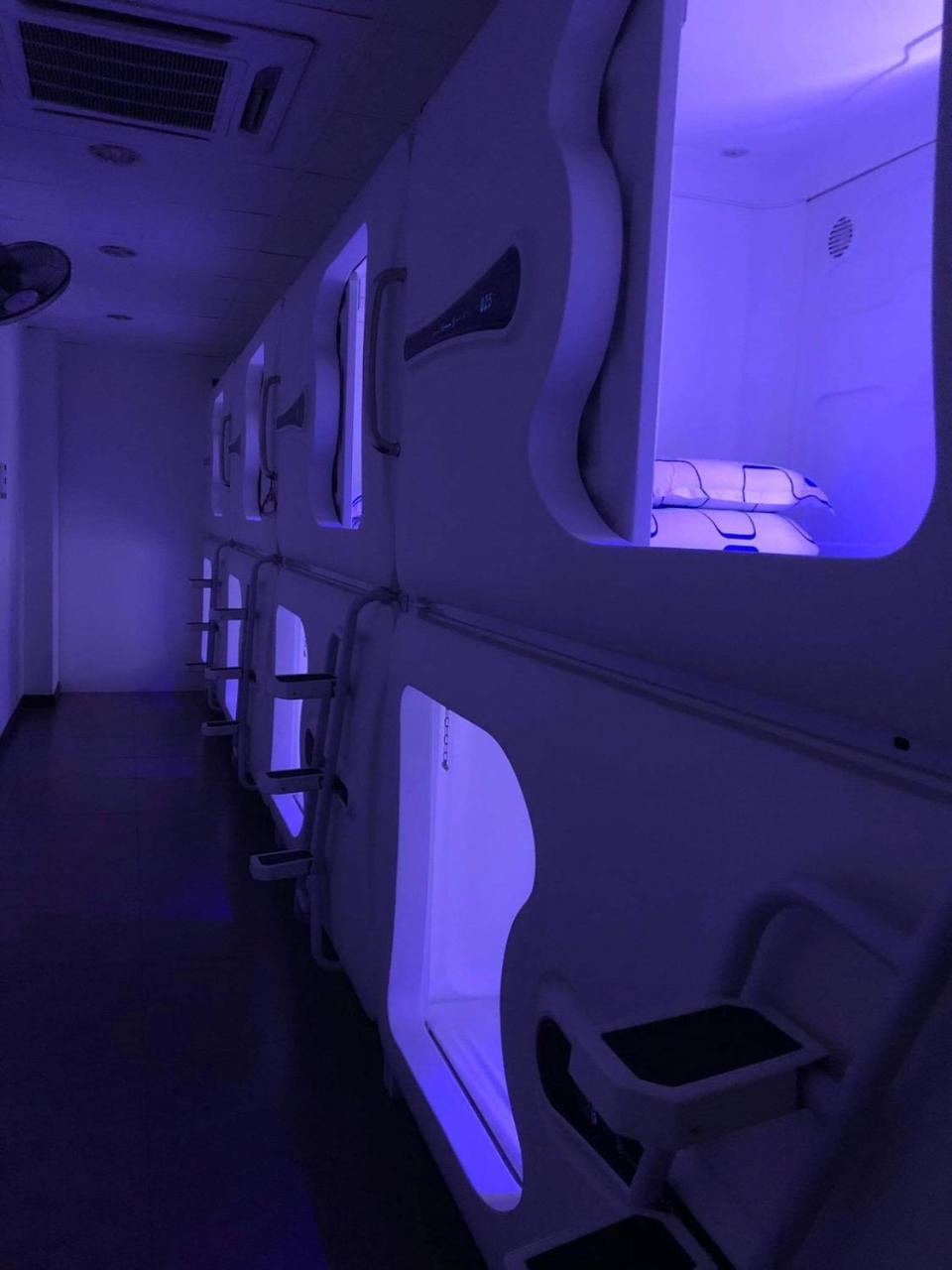 Capsule Inn Kota Kinabalu Zewnętrze zdjęcie