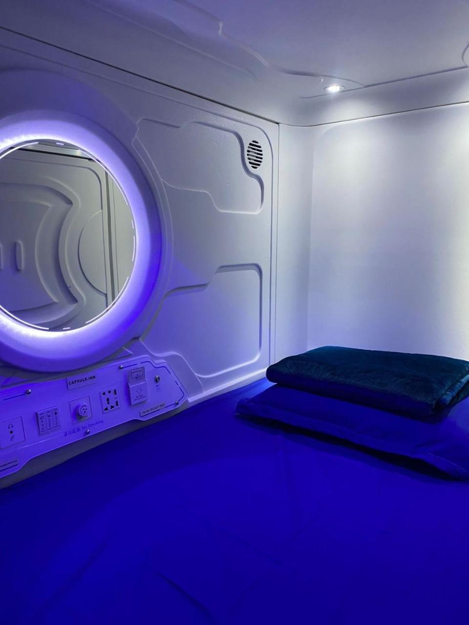 Capsule Inn Kota Kinabalu Zewnętrze zdjęcie